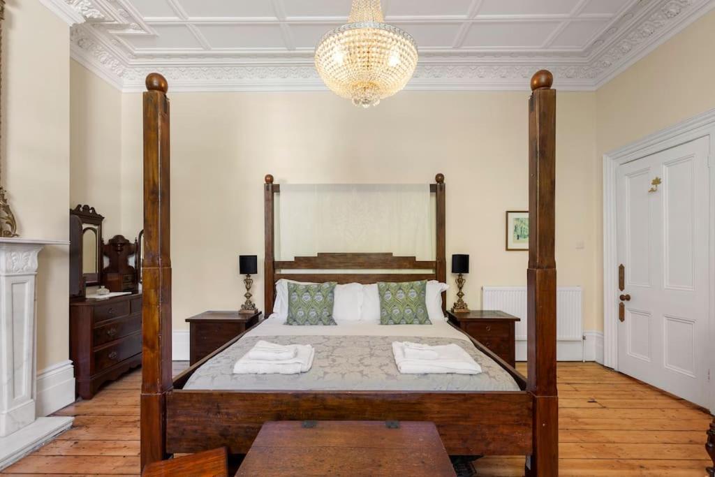 St Leonards-on-Sea Luxurious Victorian, A Few Minutes From The Beach - Sleeps 2 Adults And Up To 3 Children 아파트 외부 사진