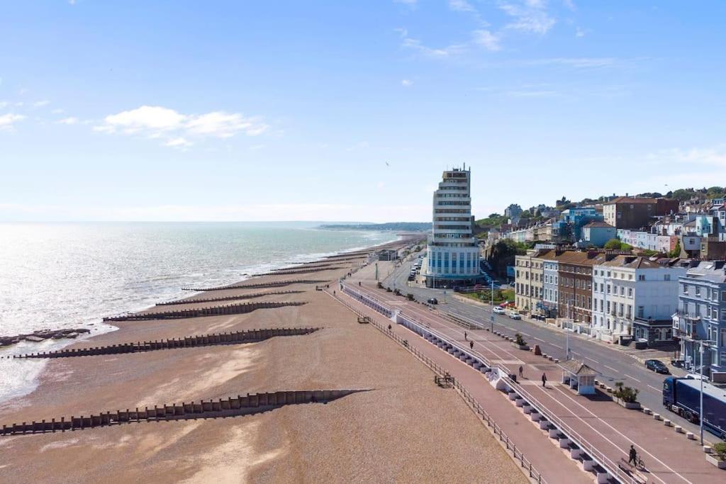 St Leonards-on-Sea Luxurious Victorian, A Few Minutes From The Beach - Sleeps 2 Adults And Up To 3 Children 아파트 외부 사진