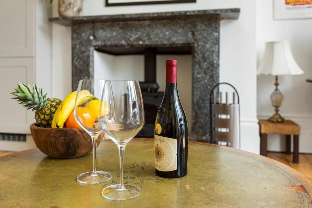 St Leonards-on-Sea Luxurious Victorian, A Few Minutes From The Beach - Sleeps 2 Adults And Up To 3 Children 아파트 외부 사진